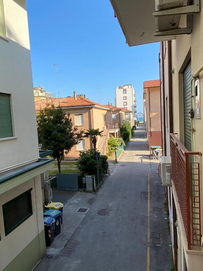 Euroresidence - Piazza Mazzini- 30 Mt Dal Mare - Immobil Relax Jesolo Extérieur photo