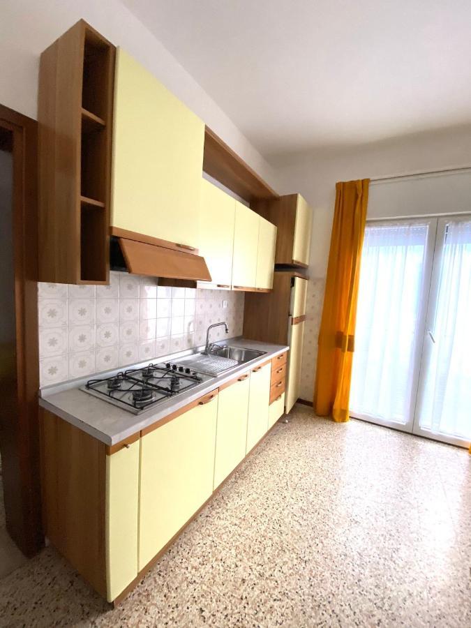 Euroresidence - Piazza Mazzini- 30 Mt Dal Mare - Immobil Relax Jesolo Extérieur photo